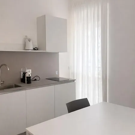 Rosso Conero - Le Grotte Rooms&Apartments-2